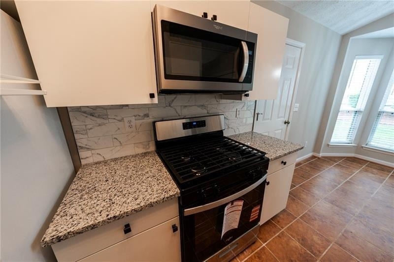 3820 Oak Park Drive - Photo 11