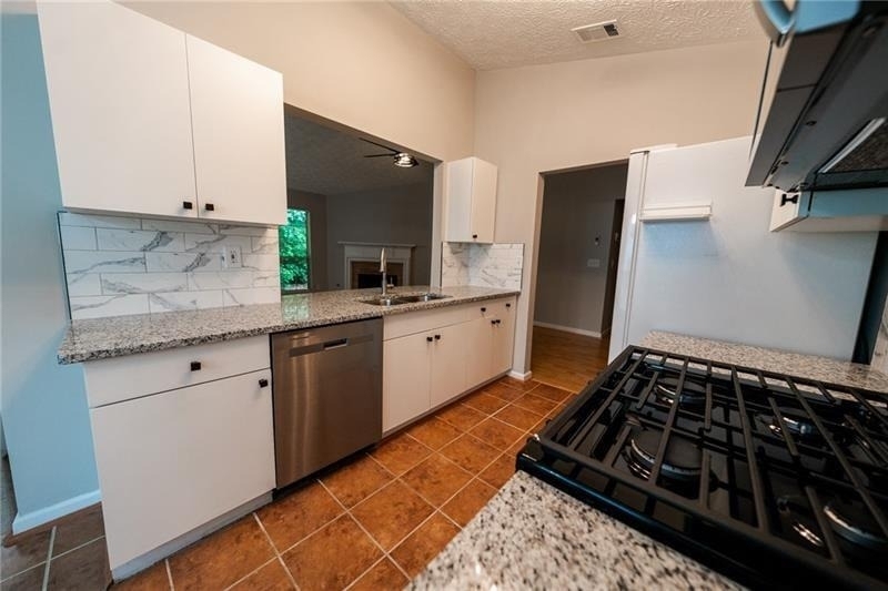 3820 Oak Park Drive - Photo 12