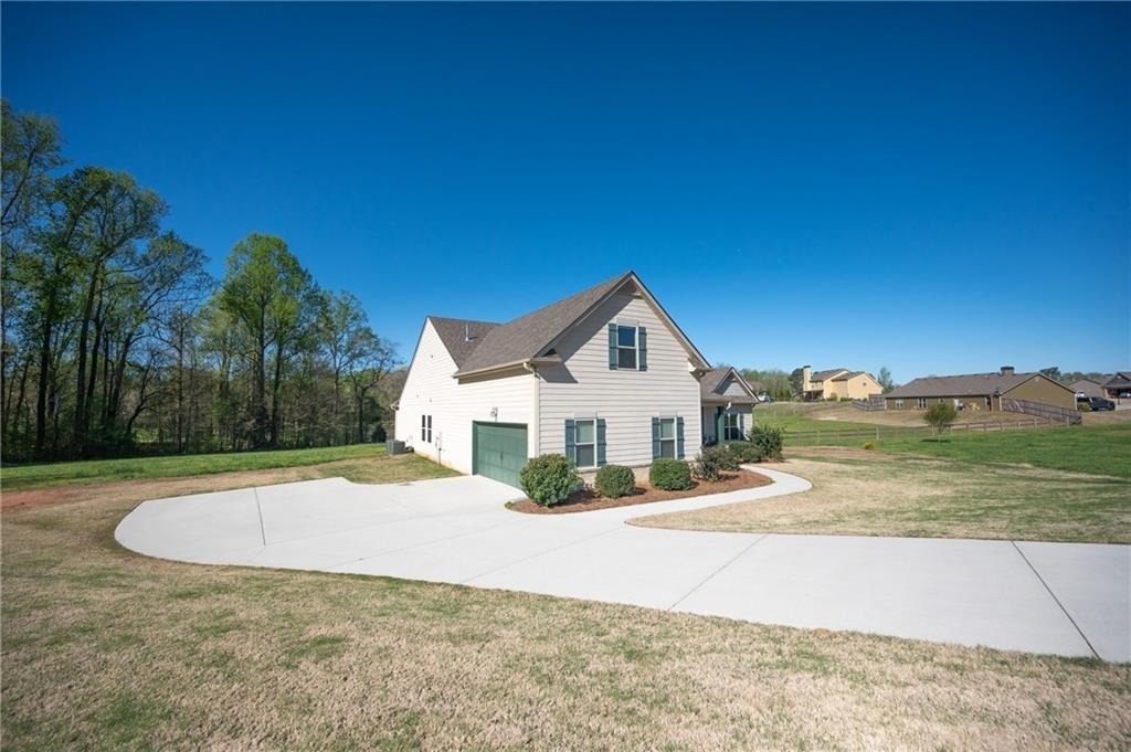 540 Brookside Lane - Photo 2