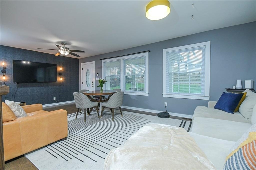 1452 Akridge Street Nw - Photo 3
