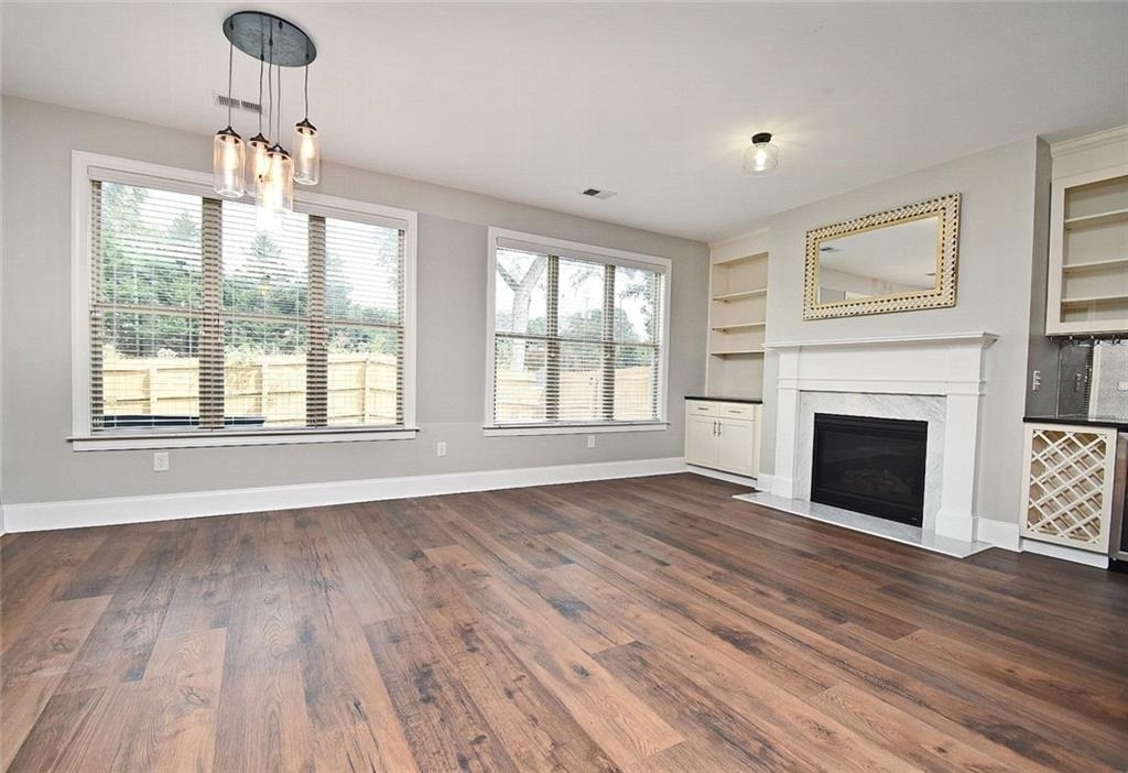 2625 Hickory Hill Drive Se - Photo 13