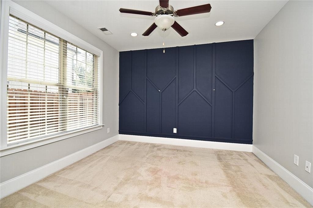 2625 Hickory Hill Drive Se - Photo 15