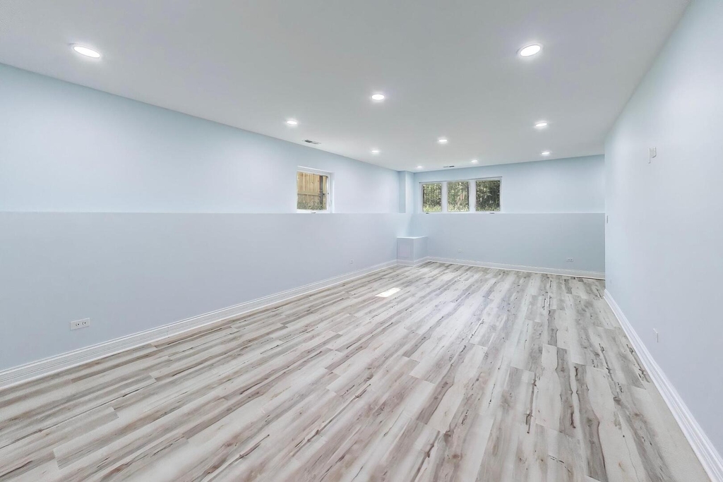 703 N Homan Avenue - Photo 21
