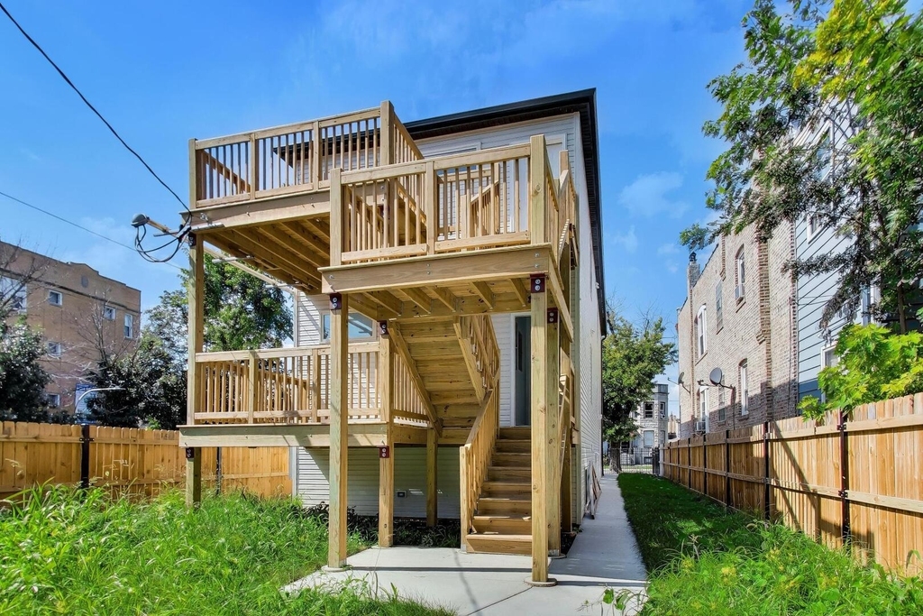 703 N Homan Avenue - Photo 27