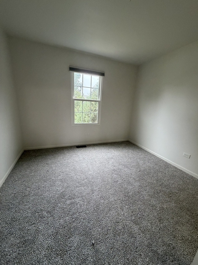 4917 Montauk Drive - Photo 11