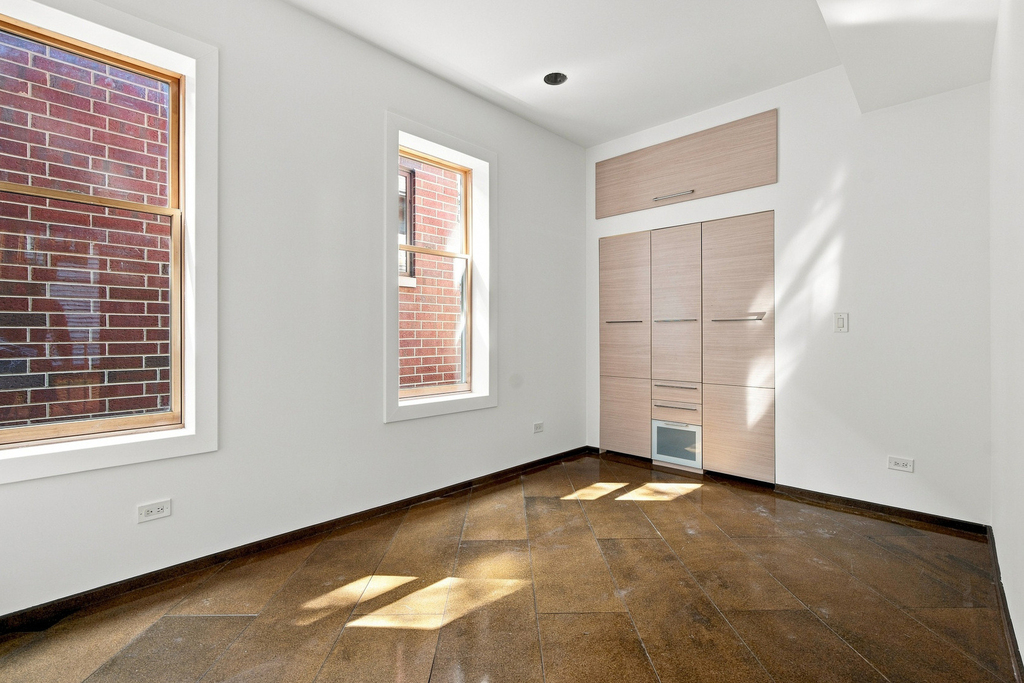 2334 W Medill Avenue - Photo 30