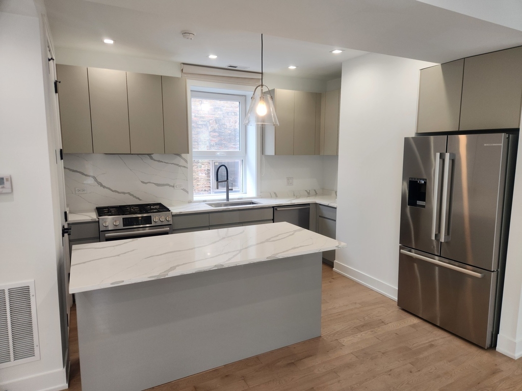 2202 W Race Avenue - Photo 3