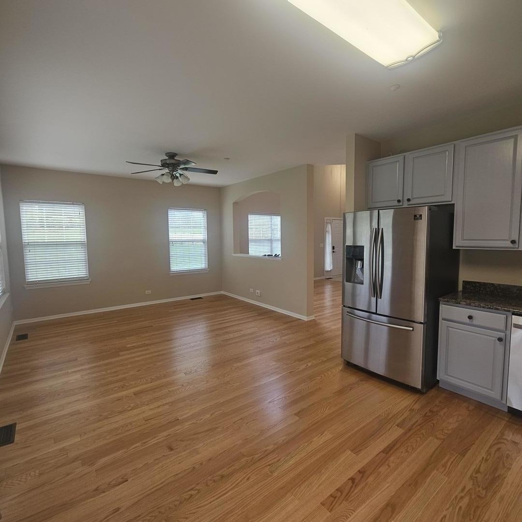 6085 Delaney Drive - Photo 7