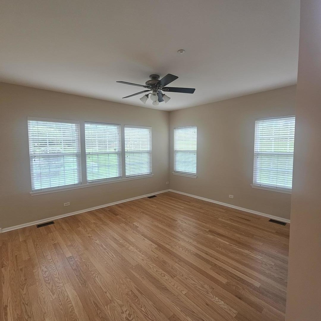 6085 Delaney Drive - Photo 5