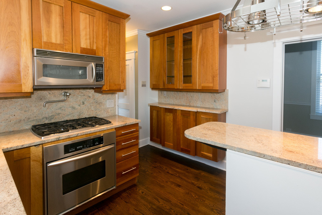 3614 N Bosworth Avenue - Photo 4