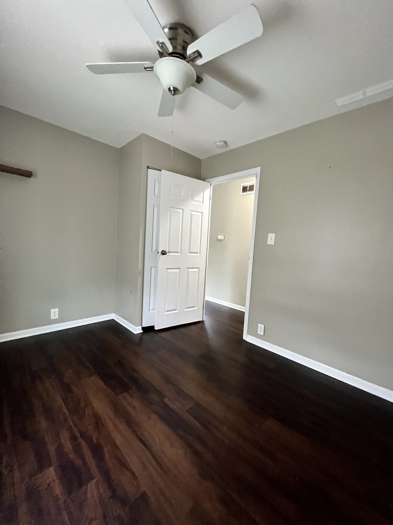 40 Arlington Drive - Photo 3