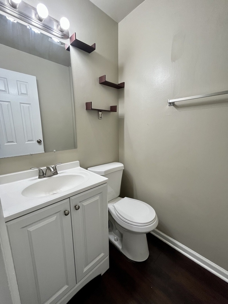 40 Arlington Drive - Photo 5