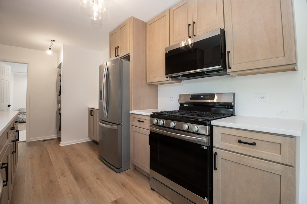 1021 Lonsdale Road - Photo 11