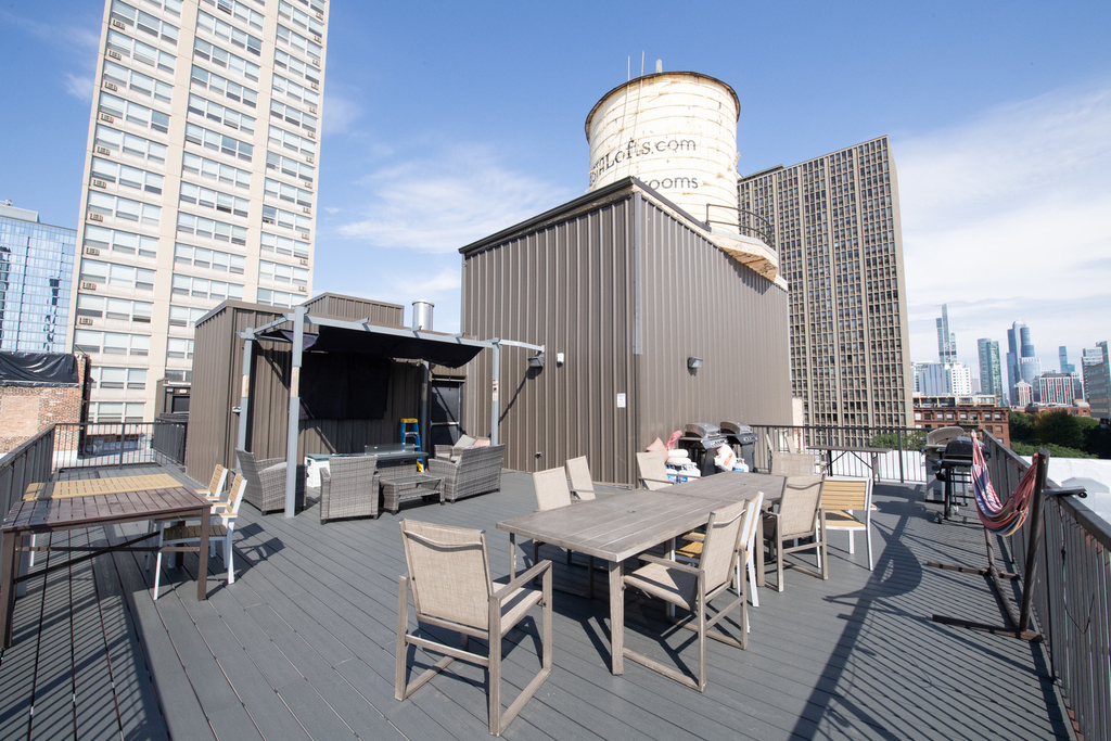 2100 S Indiana Avenue - Photo 18