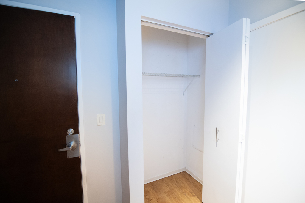 2100 S Indiana Avenue - Photo 12
