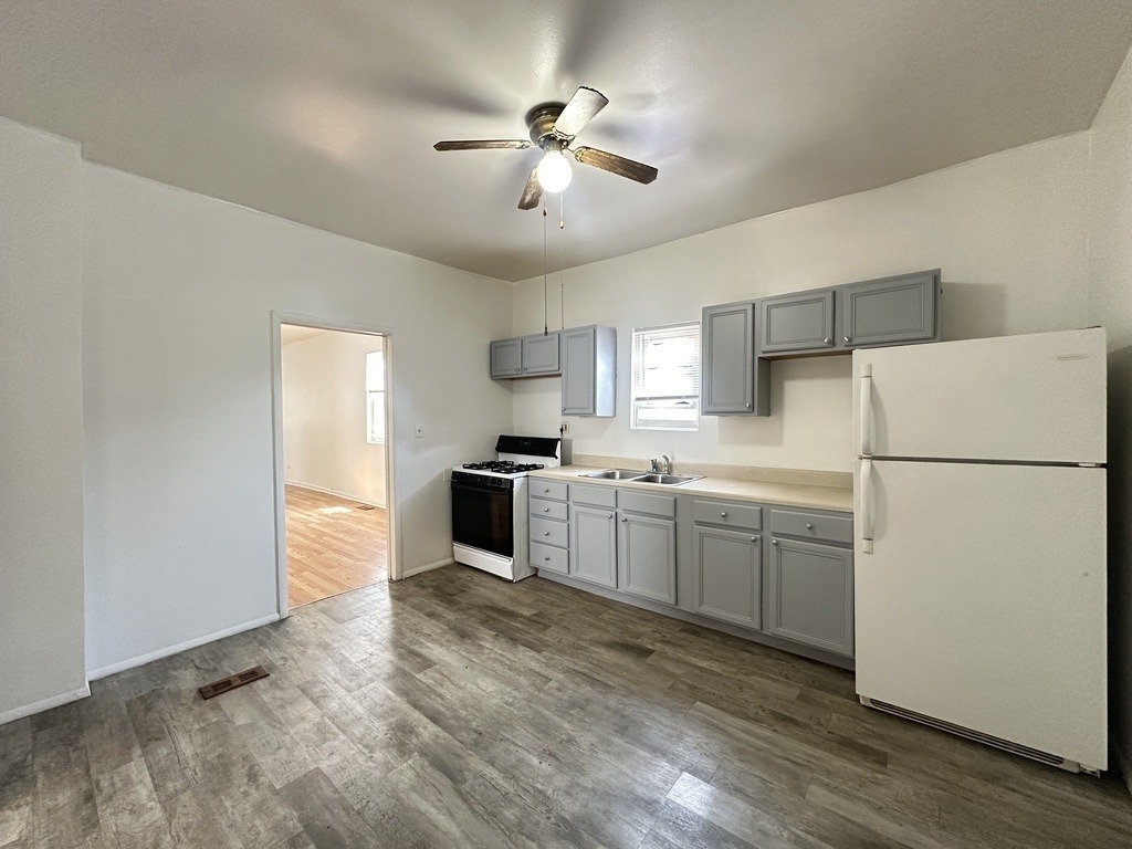1722 N Kimball Avenue - Photo 2