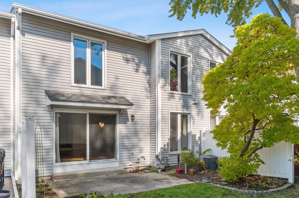 527 Winston Lane - Photo 12