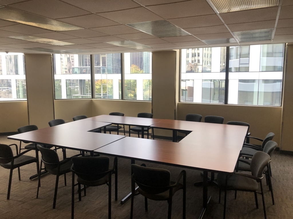 405 N Wabash Avenue - Photo 31