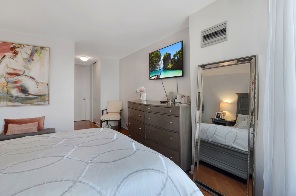 405 N Wabash Avenue - Photo 12