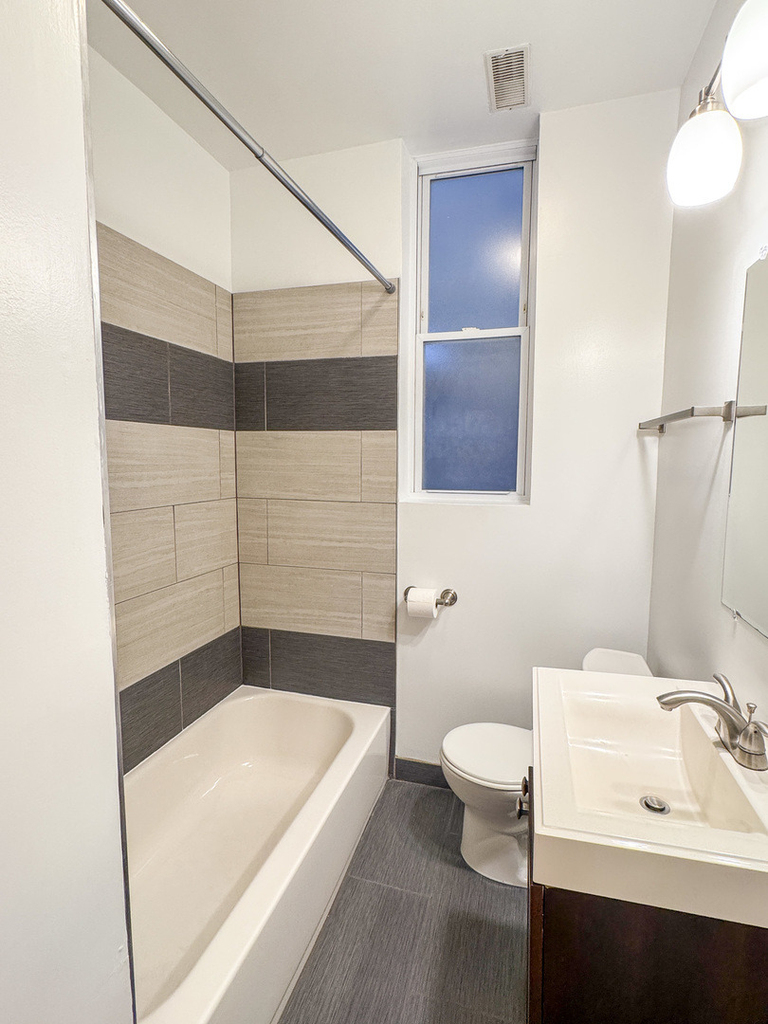 3512 N Halsted Street - Photo 3