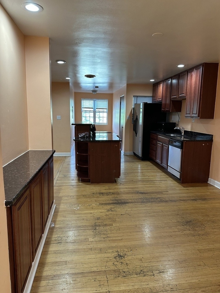 5205 W Drummond Place - Photo 6