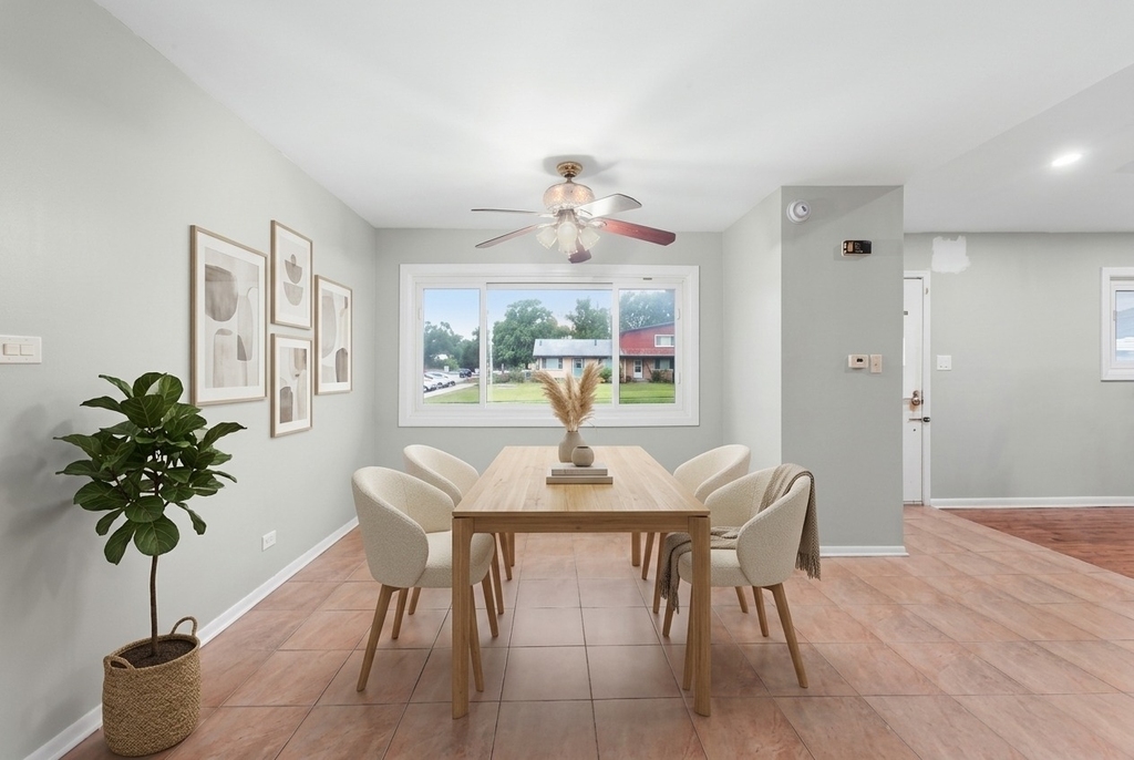 7030 W Carol Avenue - Photo 16