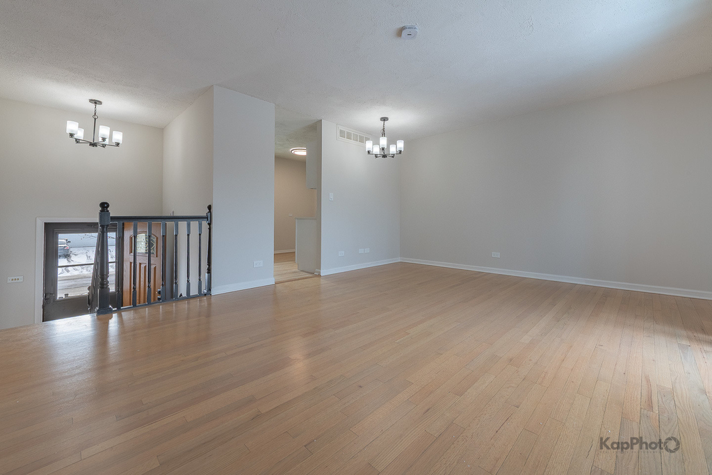 8170 Northway Drive - Photo 2