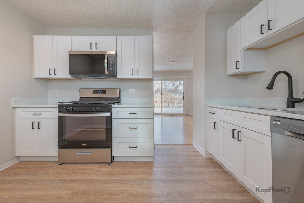 8170 Northway Drive - Photo 8