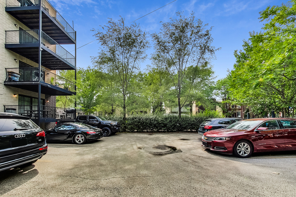 3332 W Palmer Street - Photo 2