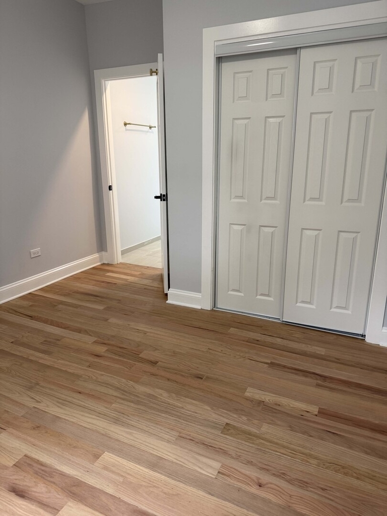 3801 W Belle Plaine Avenue - Photo 8