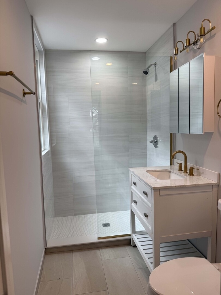 3801 W Belle Plaine Avenue - Photo 10