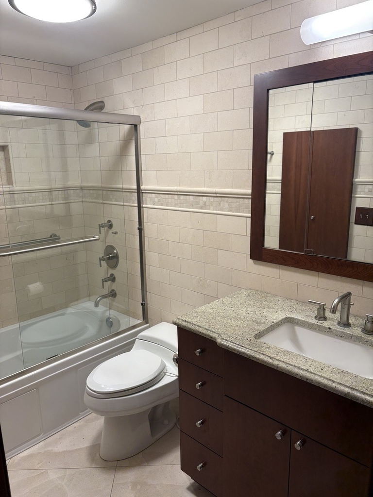 201 E Chestnut Street - Photo 13