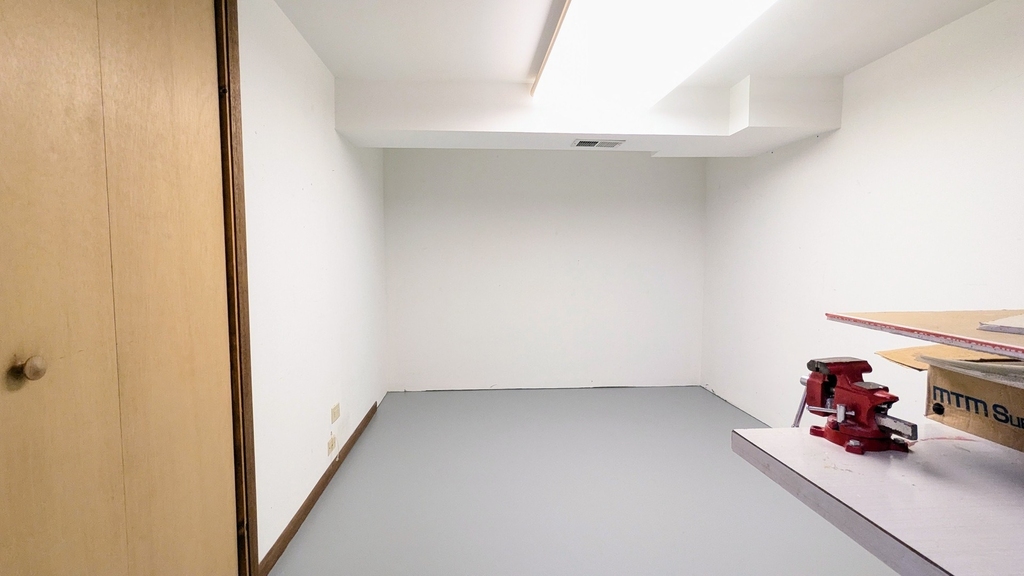 330 S Oak Street - Photo 16