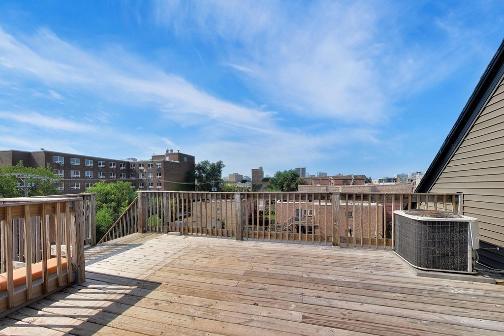 3330 S Indiana Avenue - Photo 27