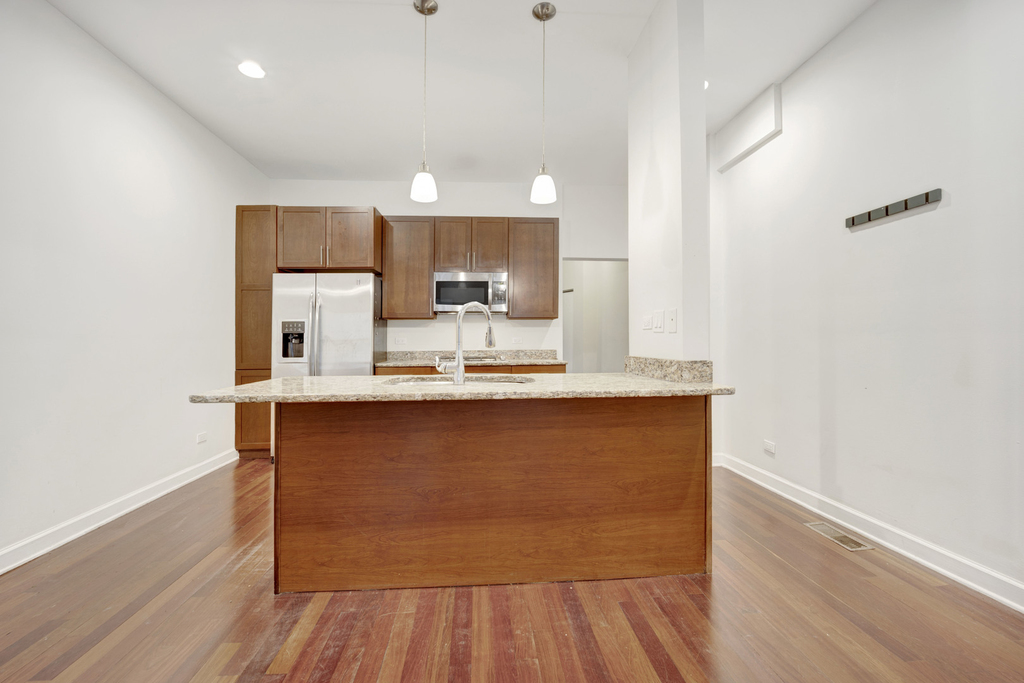 1010 W Dakin Street - Photo 10