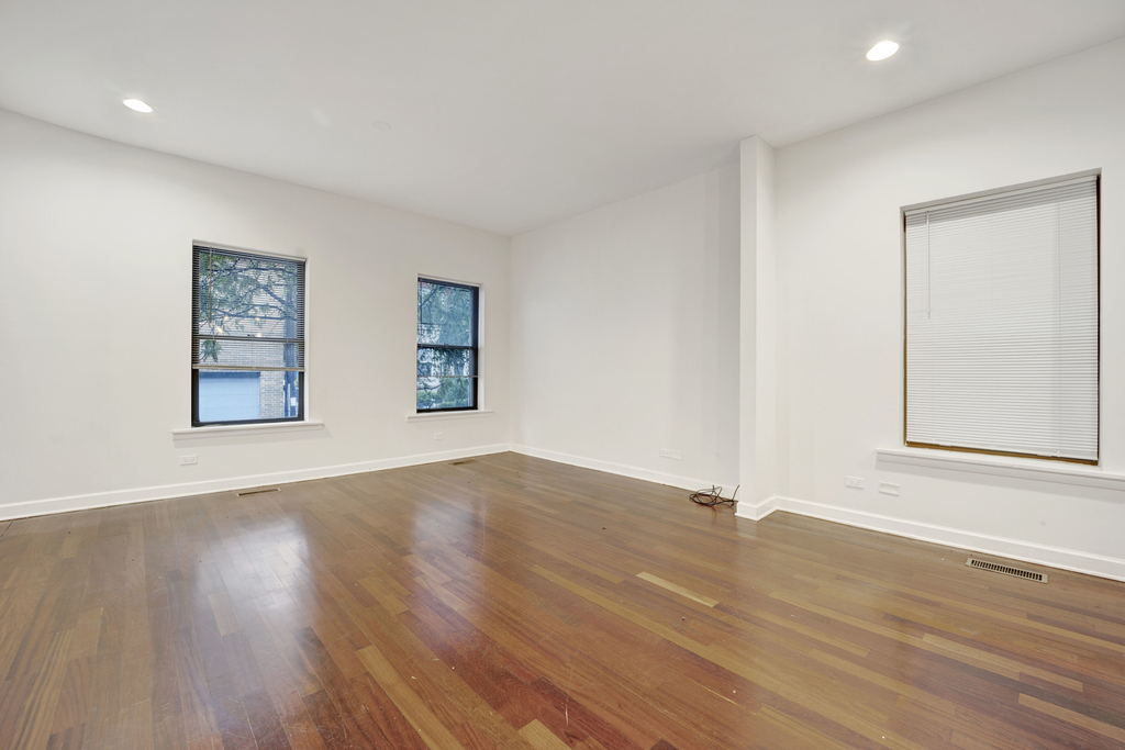 1010 W Dakin Street - Photo 7