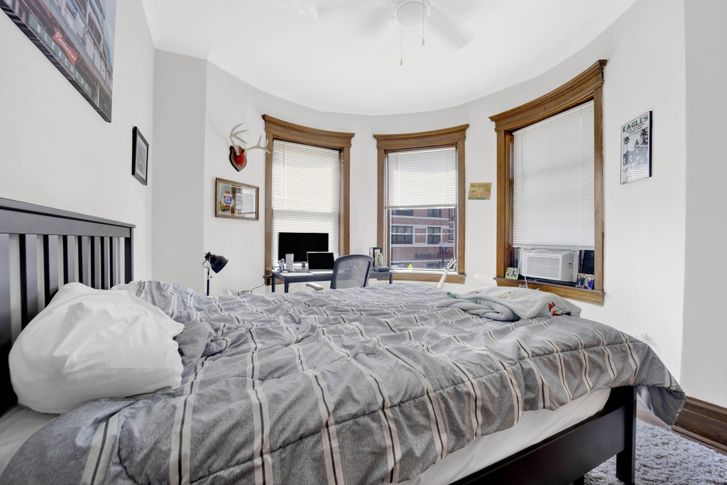 1000 W Dakin Street - Photo 2