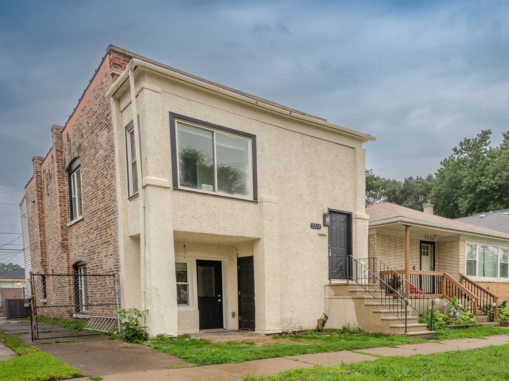 7119 40th Street - Photo 1