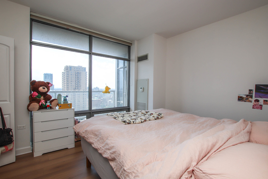 100 E 14th Street - Photo 15