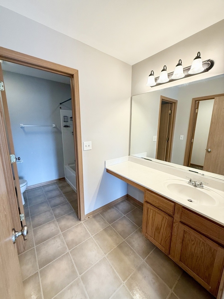 388 Richmond Drive - Photo 17