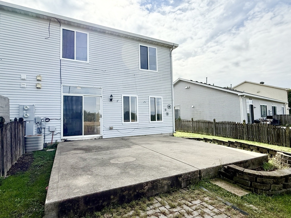 388 Richmond Drive - Photo 26