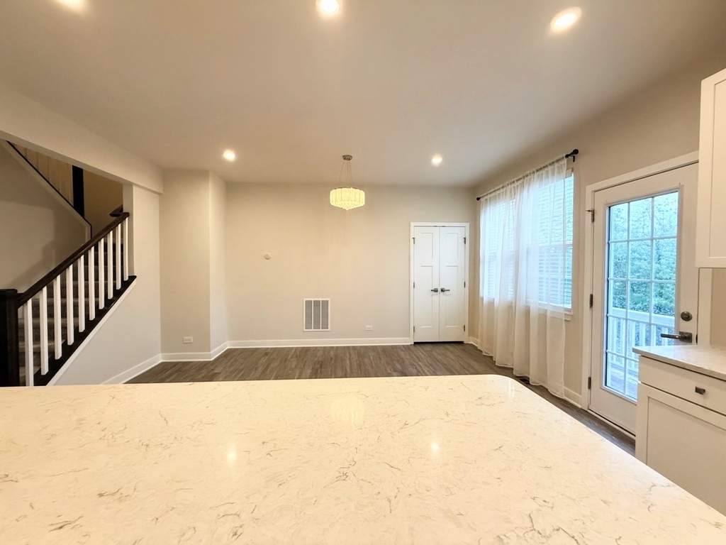 772 Weller Drive - Photo 4