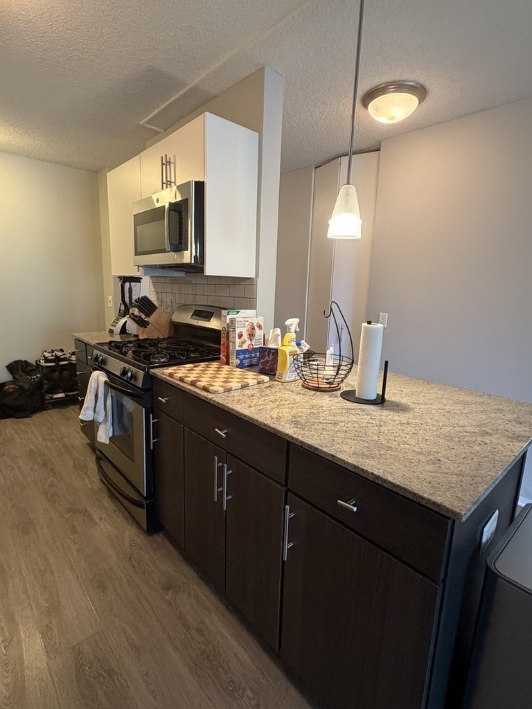 180 N Jefferson Street - Photo 4