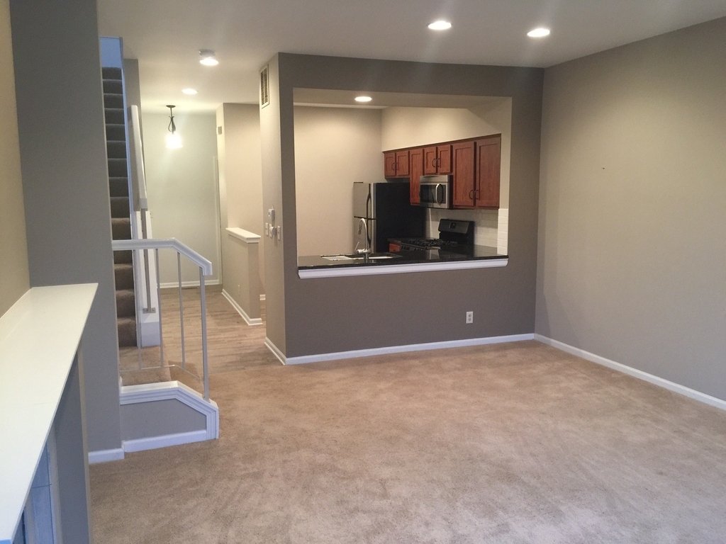 1828 Lucylle Court - Photo 10