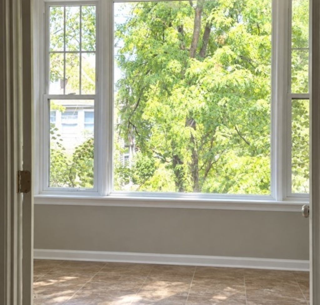 3039 W Wilson Avenue - Photo 10
