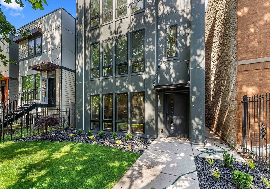 6150 S Saint Lawrence Avenue - Photo 2