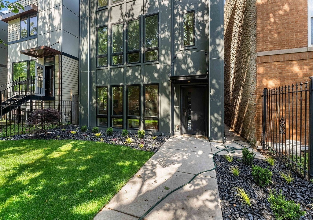 6150 S Saint Lawrence Avenue - Photo 5