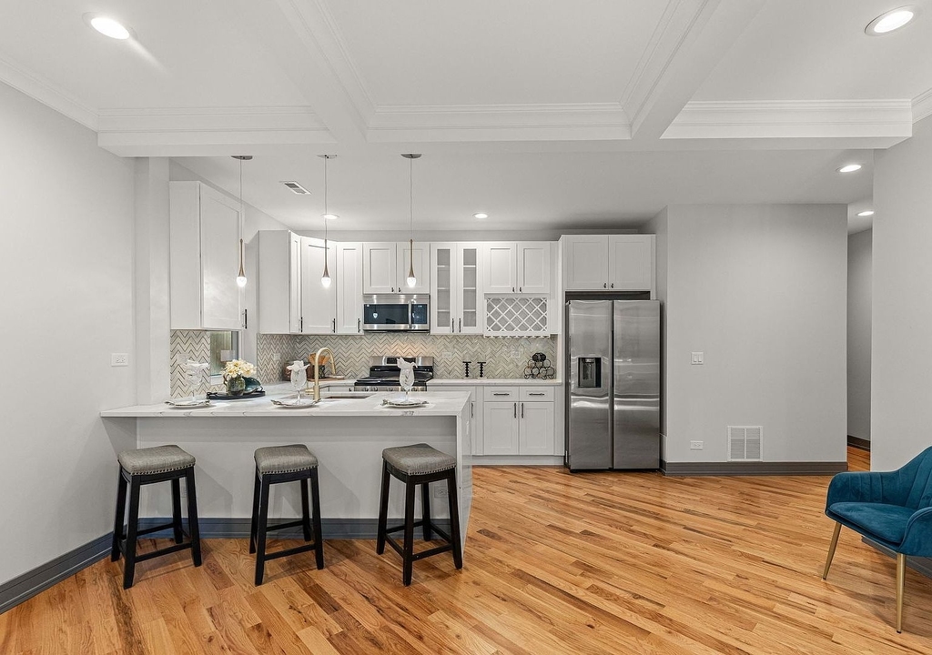 6150 S Saint Lawrence Avenue - Photo 13