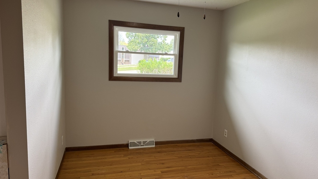 1331 Spruce Hills Drive - Photo 12