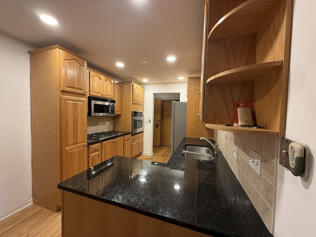 950 Washington Boulevard - Photo 13